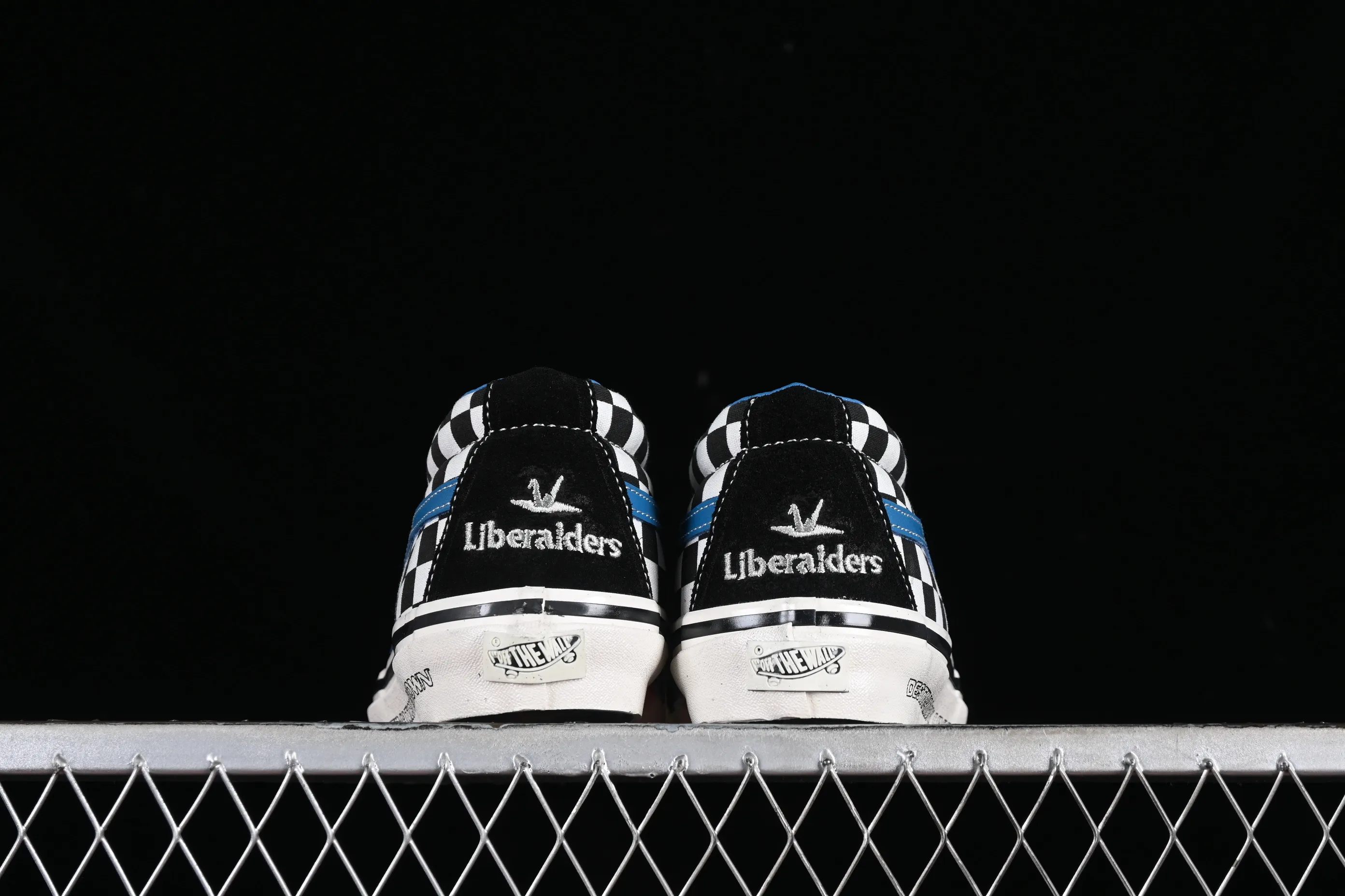 All categories Vans Vans series Vans Mid Vans SK8-Mid x Liberaiders Qianzhihe joint black and white checkerboard mid-top casual sneakers VN0A3TKNQXH